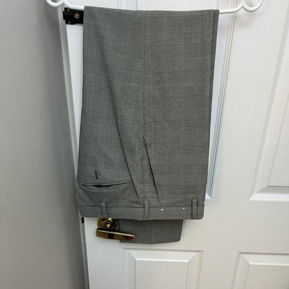 Uniqlo Trousers - Picture 1 of 2